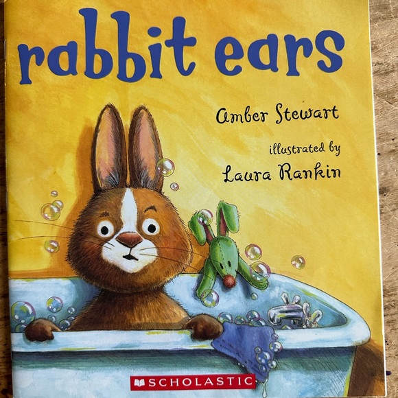 Books-8 - Picture 4 of 9